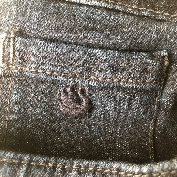 Gloria Vanderbilt Women's Amanda Jeans Blue Size 16 Short - Picture 15 of 16